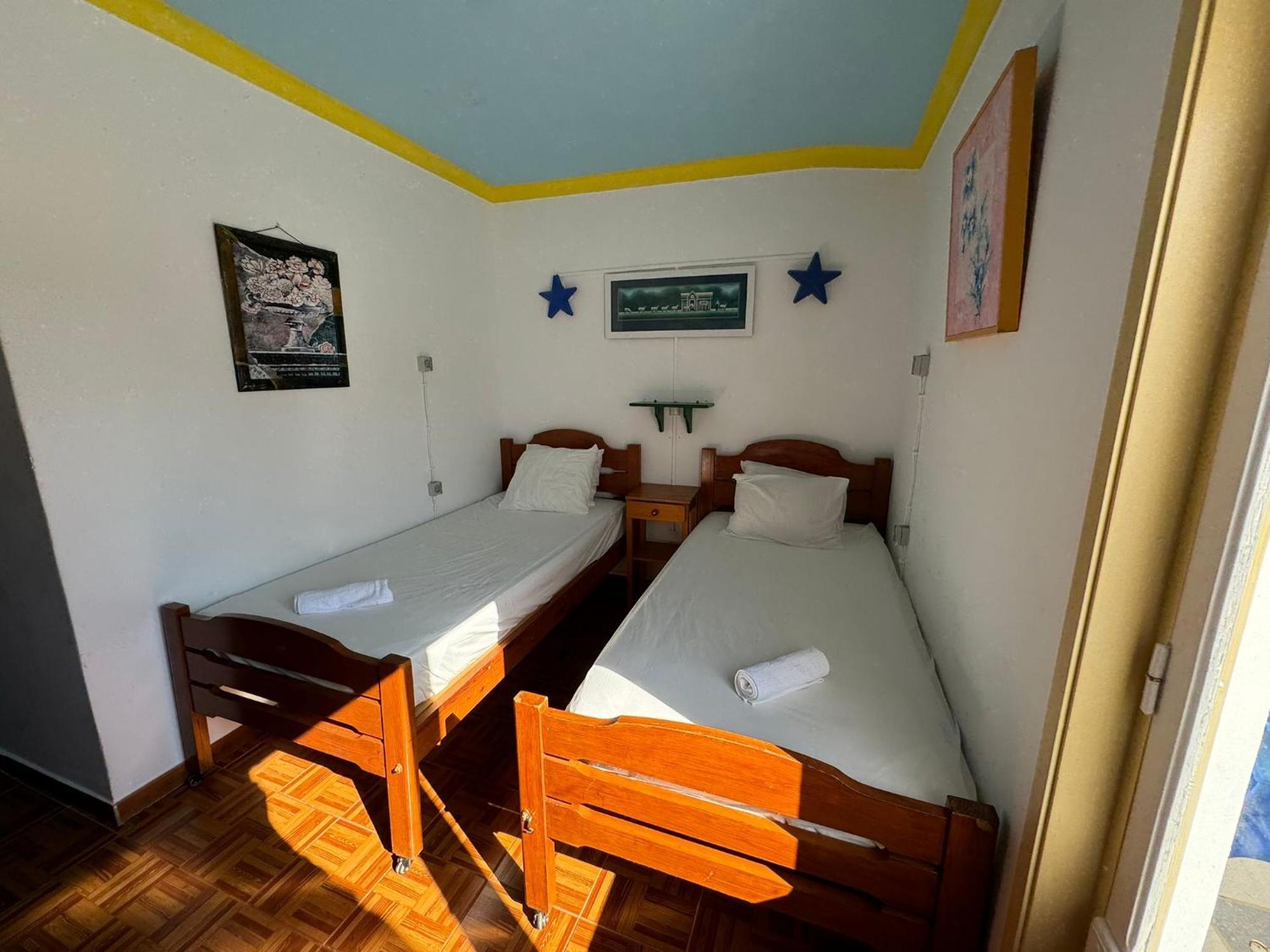 Lagos Central Hostel Exterior photo